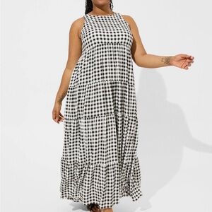 Torrid Gingham Halter Tiered Maxi Dress w/ Pockets Size 2